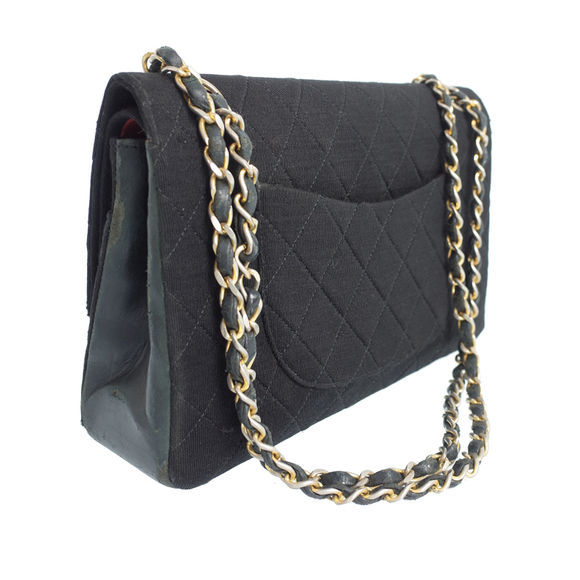 Chanel Matelasse Chain Shoulder Bag Black